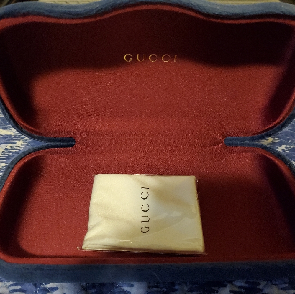 Gucci blue velvet glasses case
